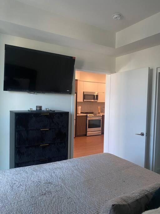 Relax On Wilshire With A View Apartment Los Angeles Exterior photo